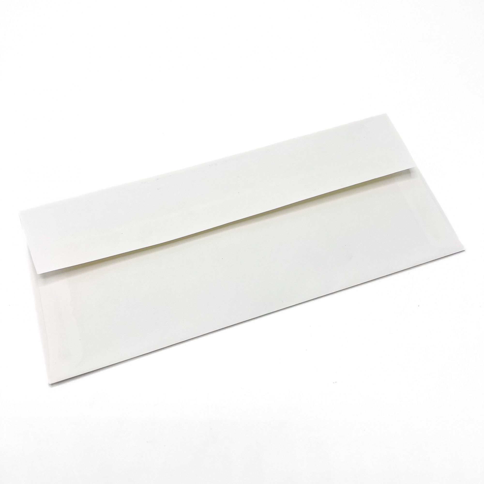 Strathmore Writing 10 24lb BrIght White Wove Square Flap 500/box